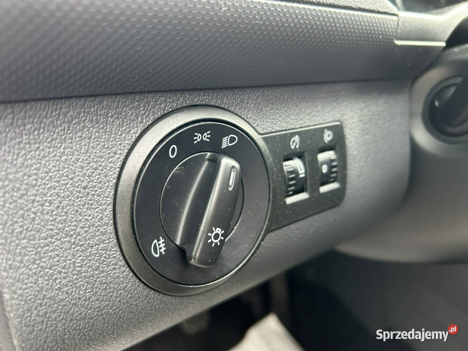Volkswagen Caddy 7 osobowyLiftklimatyzacjaNowy 189000km śląskie Żory