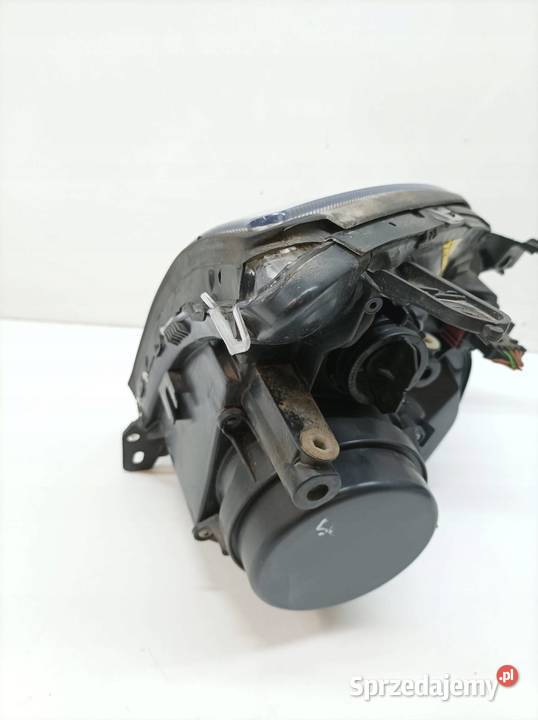LAMPA PRZÓD LEWA XENON EUROPA PRZED LIFT Opel Lampy przednie