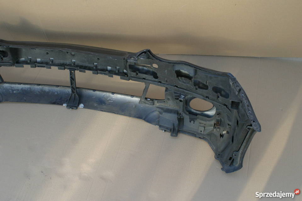 MERCEDES C KLASA W203 ZDERZAK PRZÓD PRZEDNI Bieleń