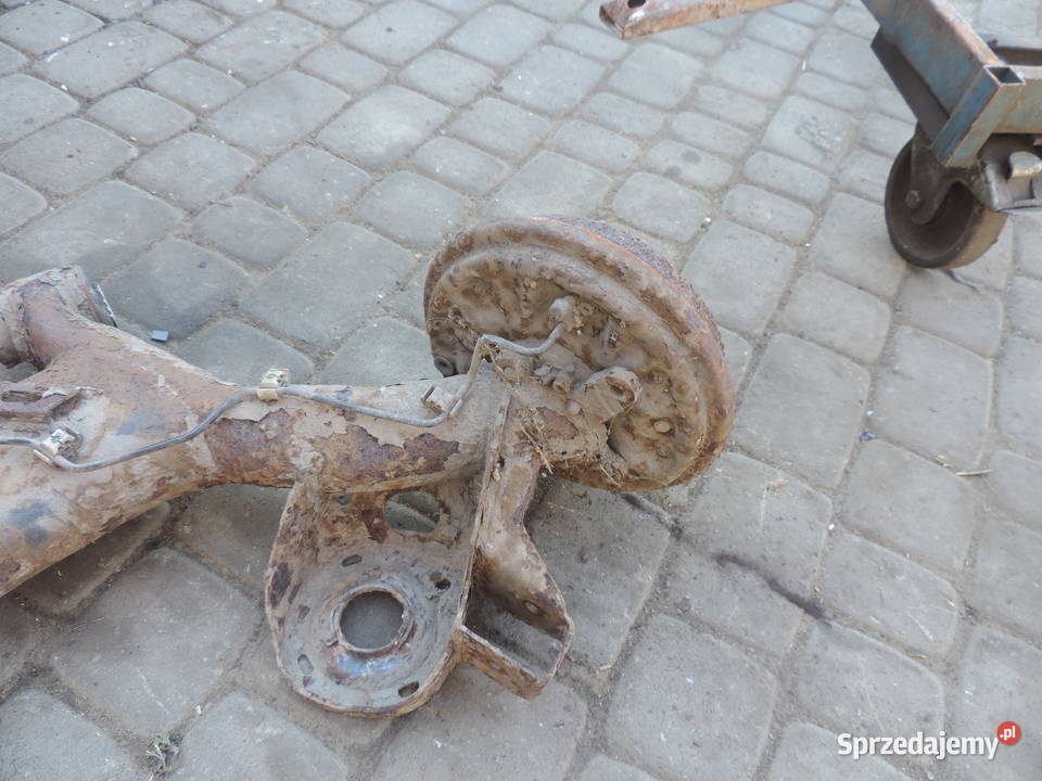 BELKA ZAWIESZENIA OŚ TYŁ VW POLO IV 9N
