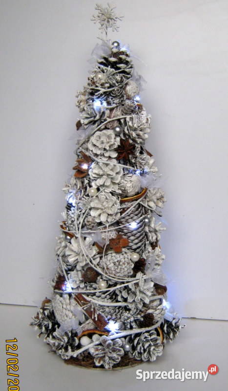 Choinka z szyszek z ozdobami i oświetleniem wys małopolskie Kraków sprzedam