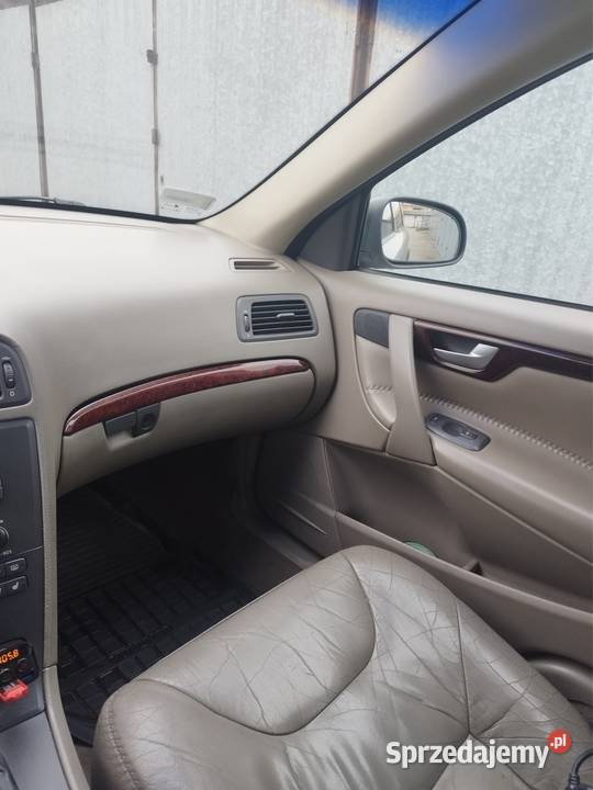 Volvo v70xc 2420 AWD LPG radio lubelskie Międzyrzec Podlaski