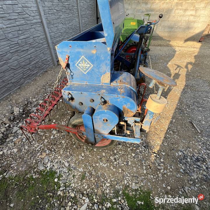 Siewnik Nordsten LiftoMatic 225m 19 Lejków Łagów