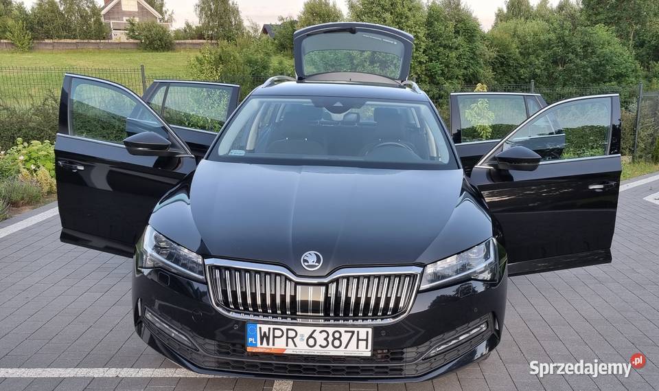 SKODA SUPERB KOMBI AMBITION CZARNY AUTOMAT 15TSI Kartuzy
