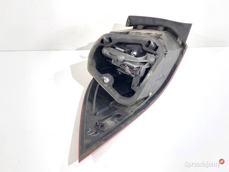 LAMPA PRAWY TYŁ VW GOLF VI 1K9945096G Kombi 0914