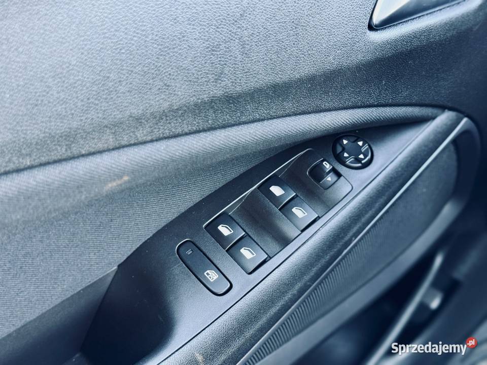 Opel crossland czarny Łańcut sprzedam