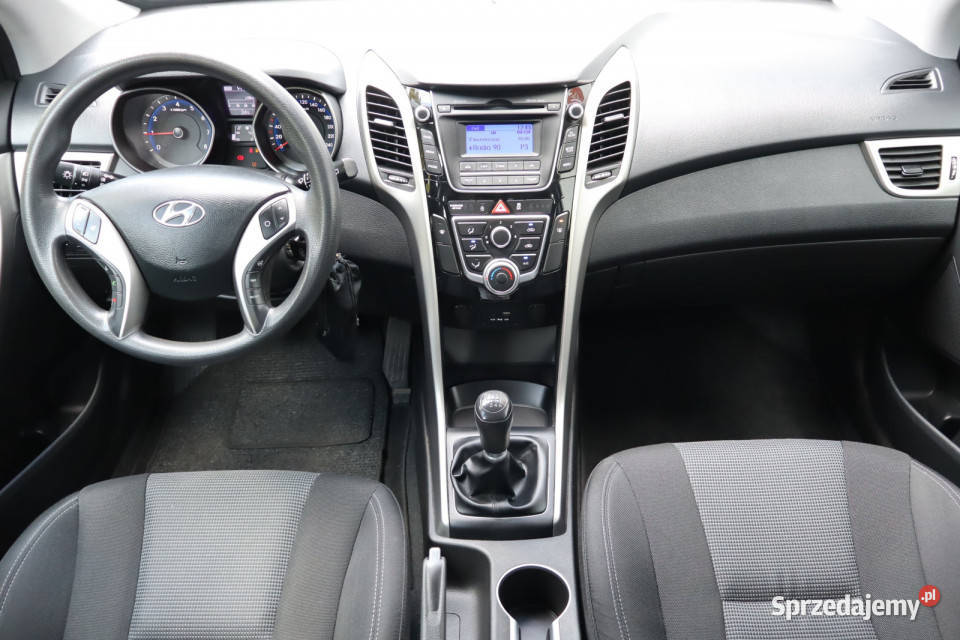 Hyundai i30 14 CVVT wielofunkcyjna kierownica śląskie