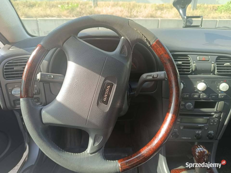 Volvo V40 20t t4 200 2001r sprowadzony V40 Świdnik sprzedam