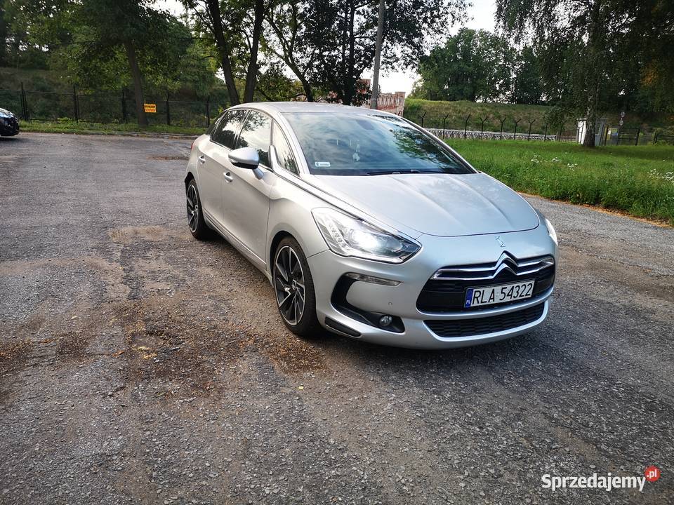 Citroen ds5 16 benzyna 156 z małym przebiegiem Dęblin