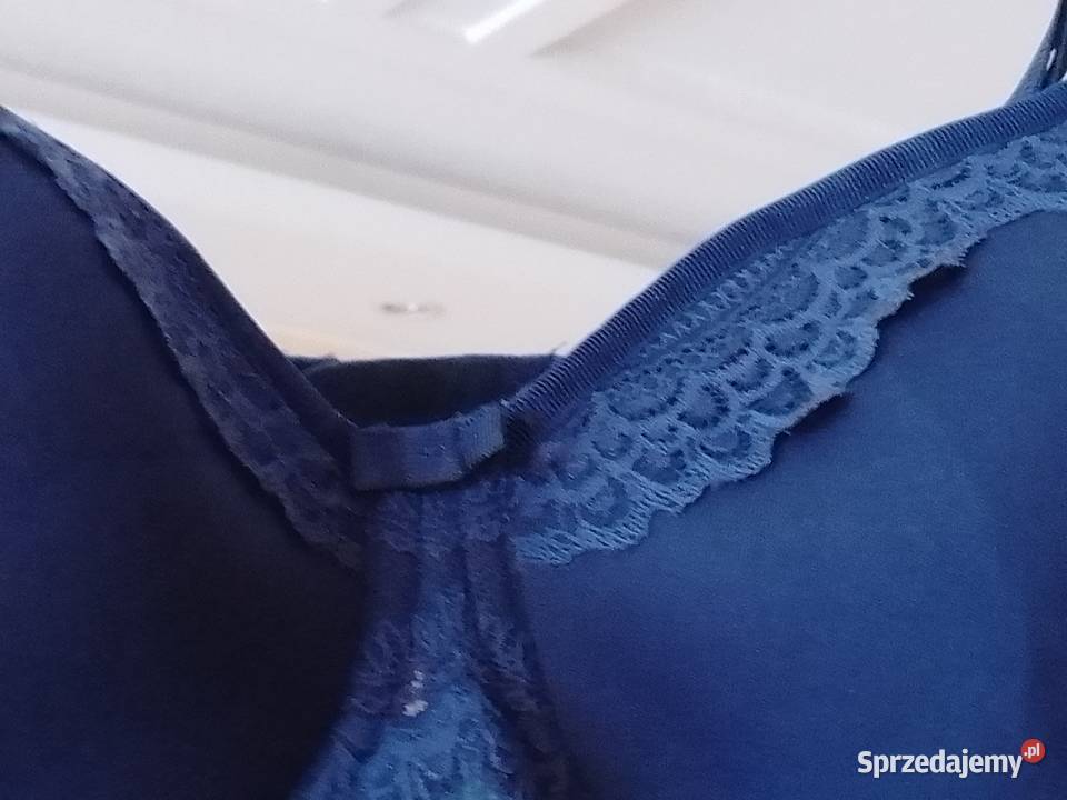 Granatowy biustonosz Triumph GB36FEU 80G Miseczka G Sosnowiec