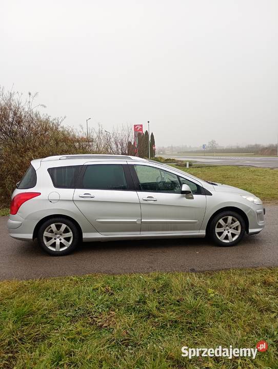 PEUGEOT 308 SW 16 benzyna 2010 Łoniów
