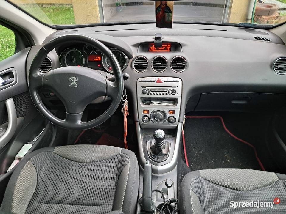 Krajowy bezwypadkowy 9 lat w jednych rękach isofix