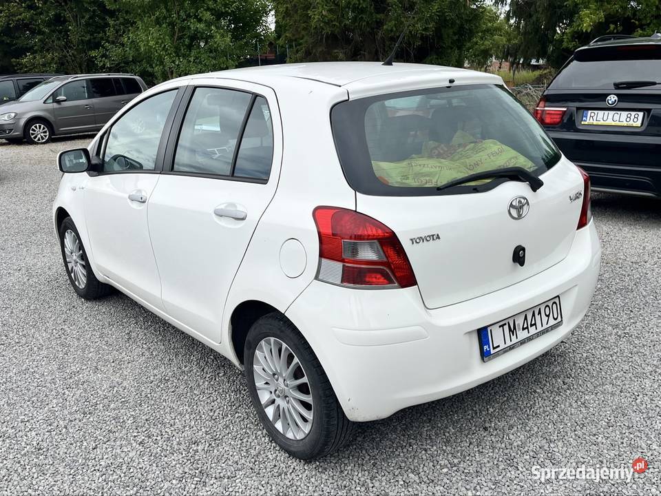 Toyota Yaris 10 Benzynka 2x KOŁA Klima Motoryzacja Lubaczów sprzedam