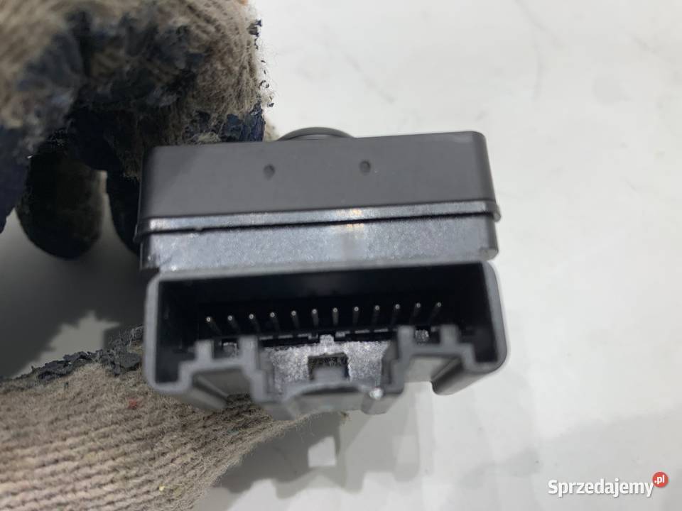 PRZEŁĄCZNIK REGULACJI LUSTEREK OPEL ASTRA J 0915