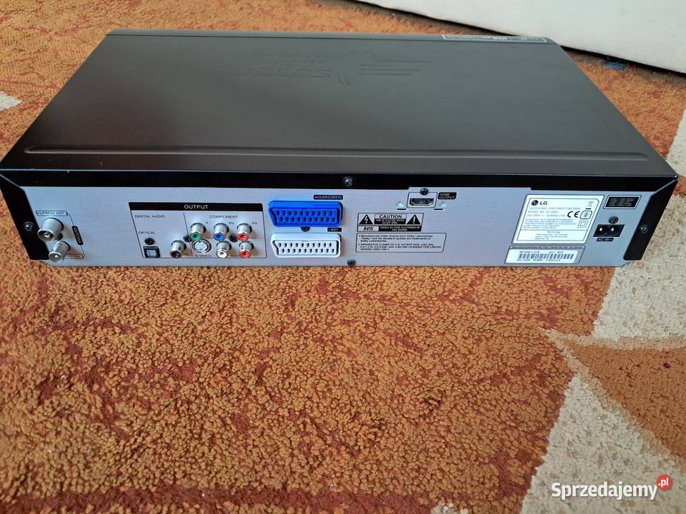Nagrywarka VHS na DVD LG RC389H sprzedam