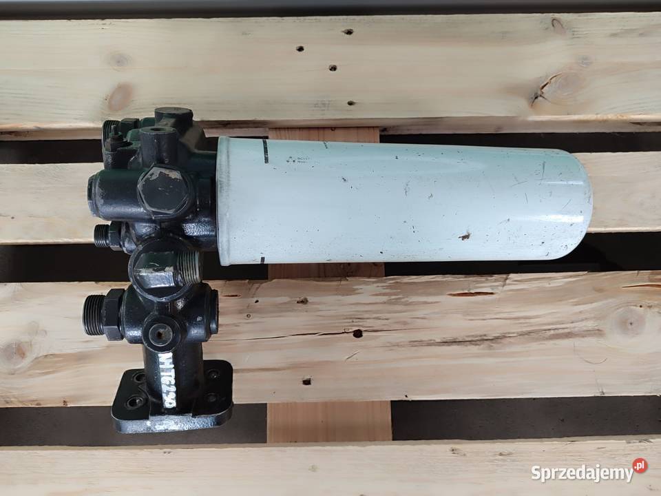 Podstawa filtra oleju HOLLAND TG230 Wilkowo