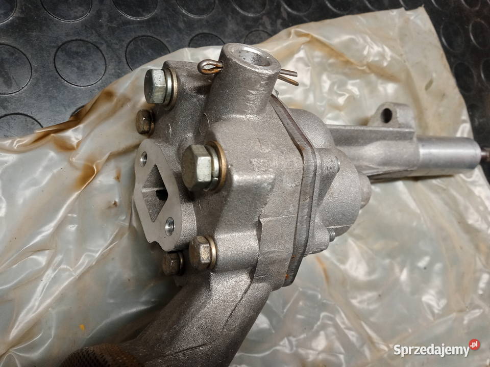 PolonezFiat 125p pompa oleju nowa