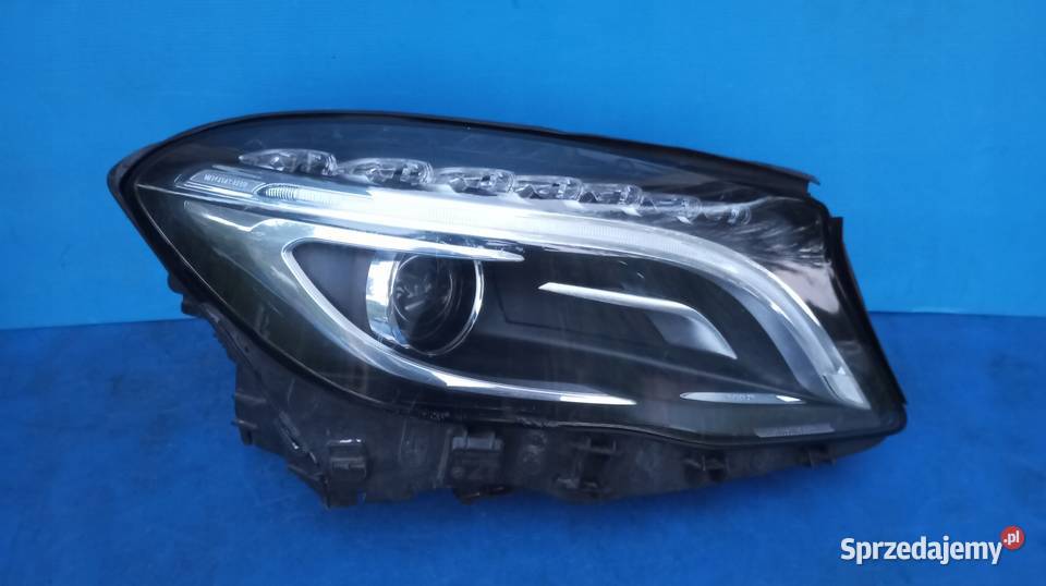 LAMPA PRAWY PRZÓD EUROPA XENON A1569061800 osobowe Nowy Tomyśl