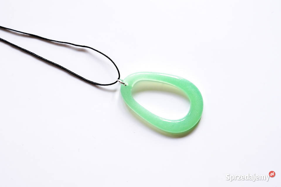 Duży owalny zielony wisiorek świecący w Warszawa