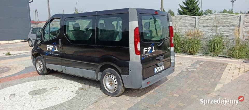 Renault Trafic 9 osobowy 2010 dolnośląskie Wołów