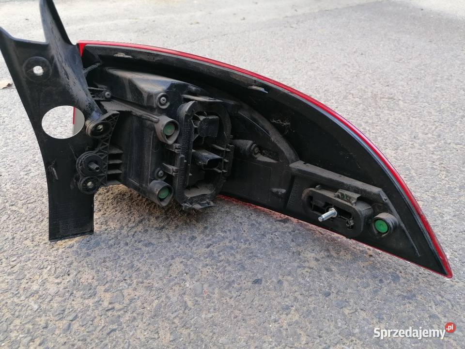 Lewy tył Lampa Renault Clio 4 Kombi osobowe Ostrowiec Świętokrzyski