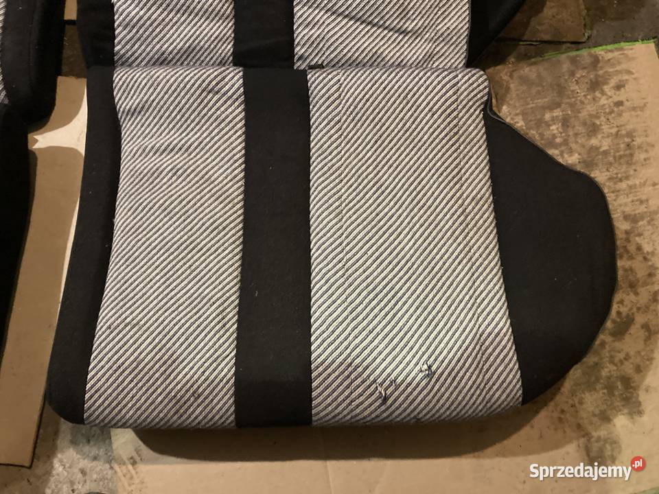 FSO Polonez Caro komplet siedzeń fotele kanapa Pozostałe Brzana