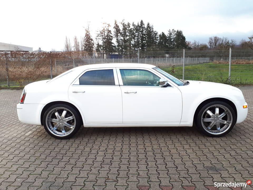 Chrysler 300c 3.5l LPG Automatic Płużnica Sprzedajemy.pl