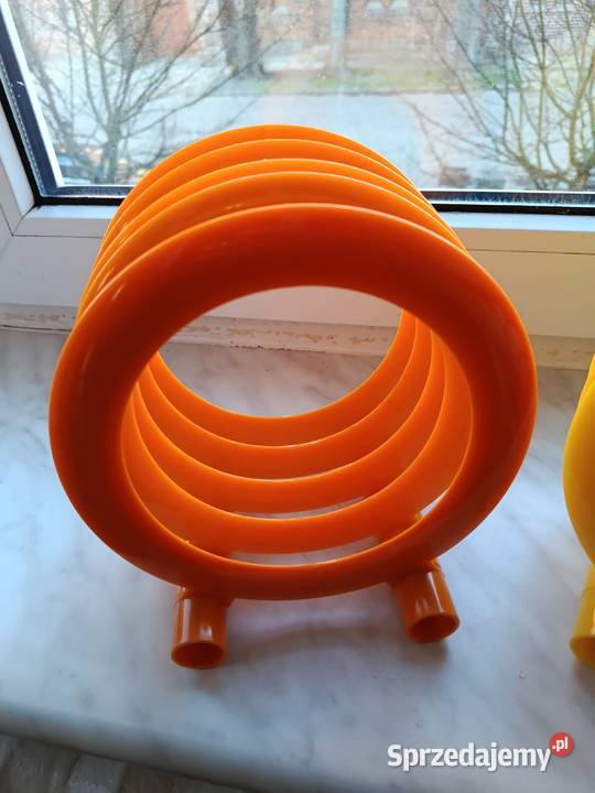 Dwa stojaki na płyty winylowe z PRL Veritas Choszczno