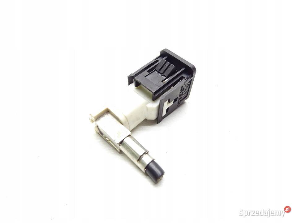 GNIAZDO PORT USB 9229294 BMW F30 F31 F20 F21