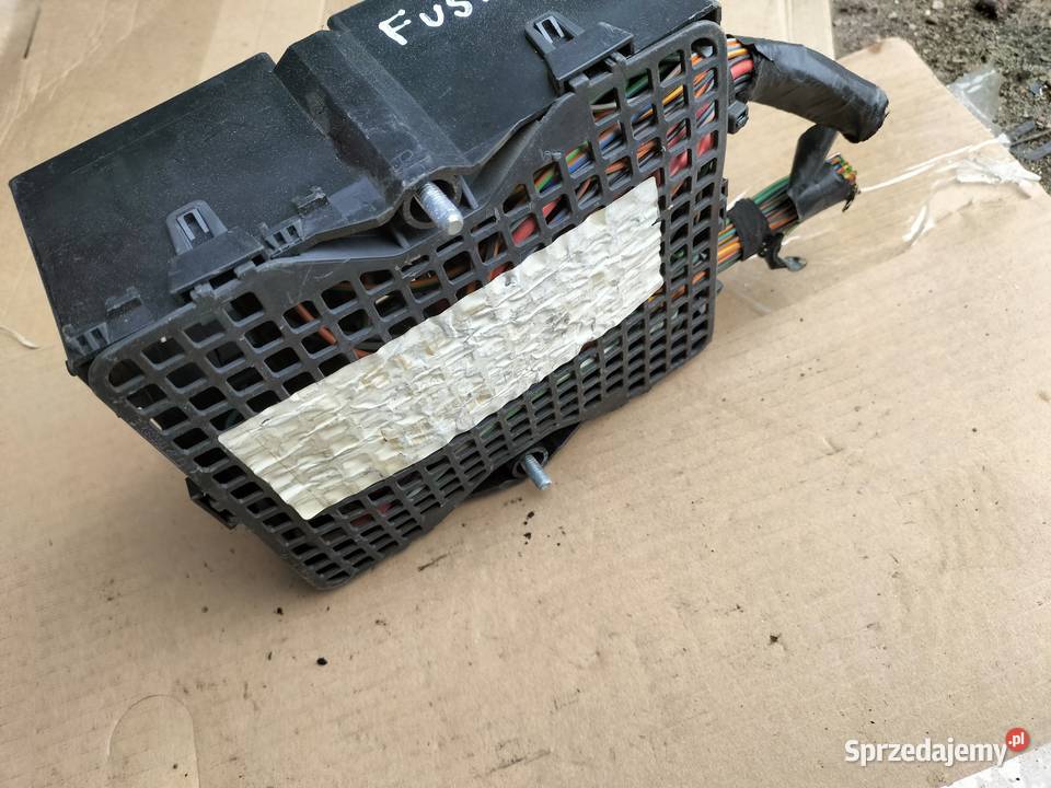 Fiesta MK5 MK6 Fusion SKRZYNKA BEZPIECZNIKÓW osobowe Skrzynki bezpieczników lubelskie Kamień-Kolonia