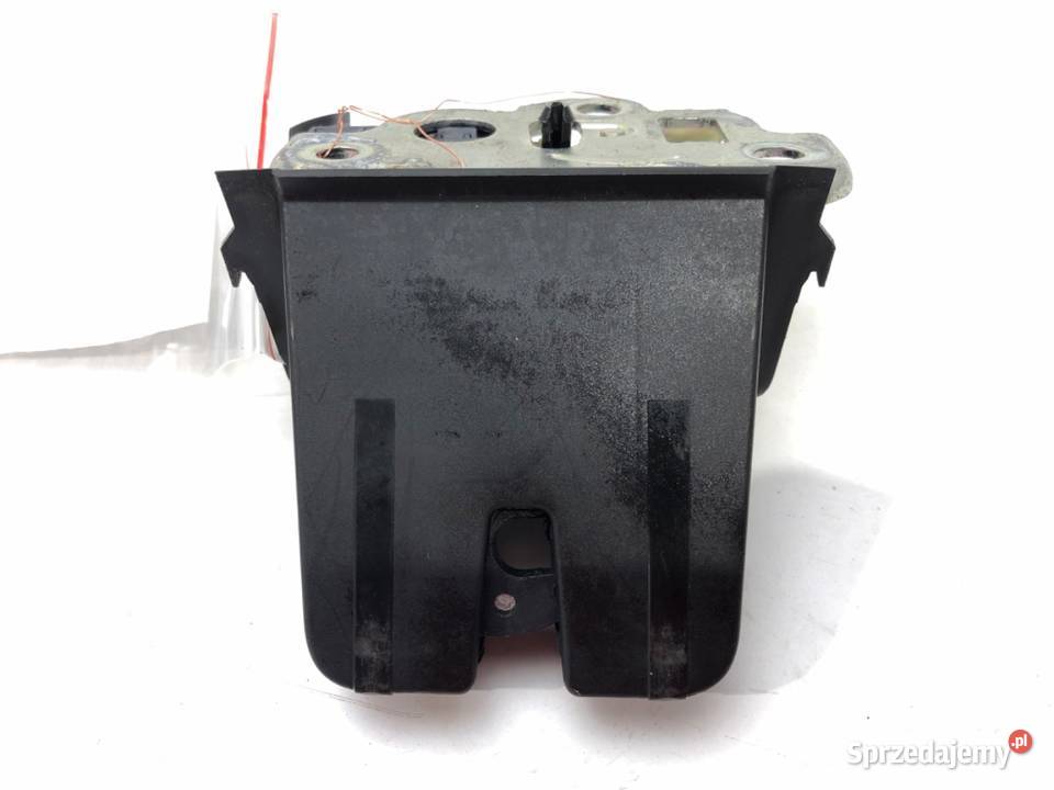 ZAMEK KLAPY TYŁ SKODA SUPERB II Kombi 0915