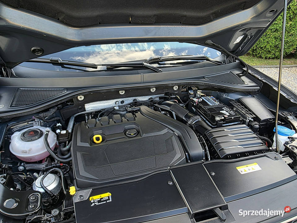 Volkswagen TRoc serwis ASO Hak automat I wielofunkcyjna kierownica
