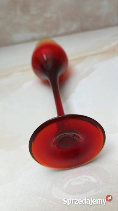 Kielich w czerwieni Projekt Zbigniew Horbowy Gdańsk