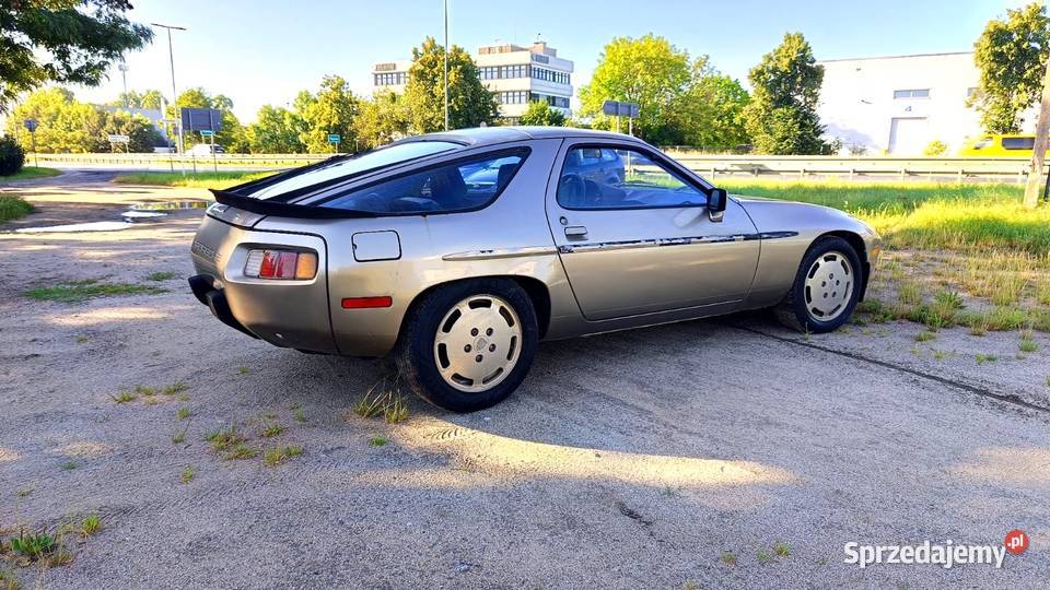 Porscje 928 S 47 MY1984 928 Baranowo