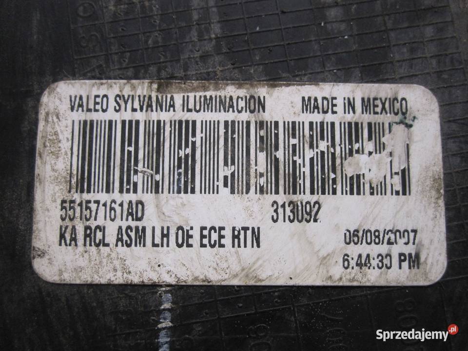 DODGE NITRO 08r lampa lewa tył 55157161AD osobowe Lampy tylne Kielce