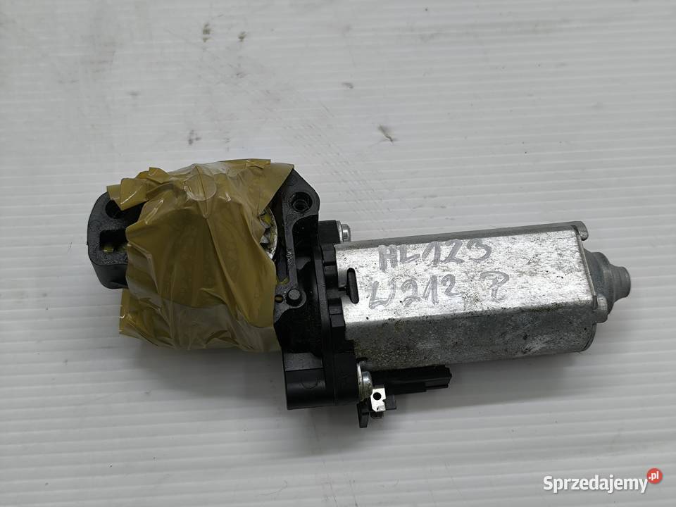 SILNICZEK REGULACJI FOTELA PRAWY EKLASA W212