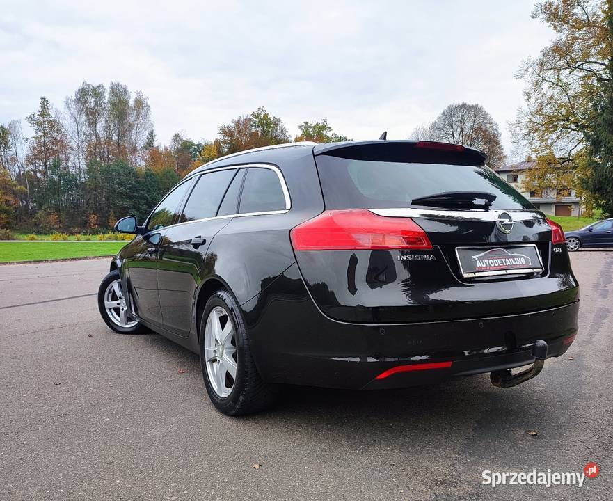 Fajny Opel Insignia kombi 20 CDTI 160 2011 czujnik parkowania