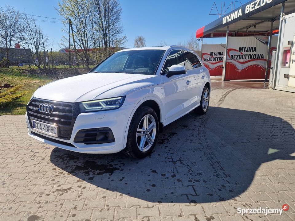Sprzedam Audi Q5 3xS Borowina