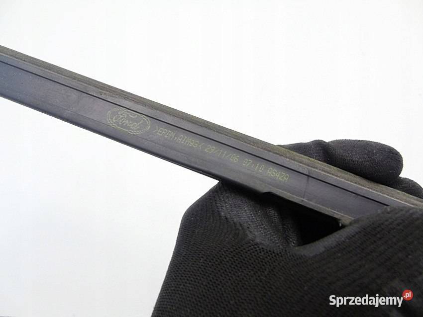 USZCZELKA ZGARNIAJĄCA WEWNĘTRZNA DRZWI PRAWY śląskie Sosnowiec