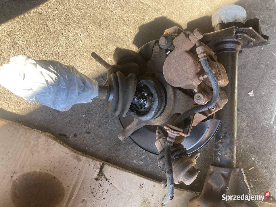 Dyfer Most przedni do Isuzu Trooper zwrotnica Rakoniewice