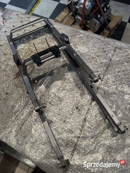 Kawasaki ZX9R stelaż tył Mocowanie Uchwyt wielkopolskie Poznań