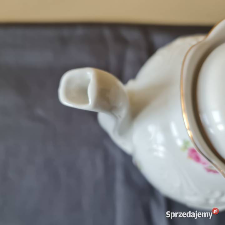 Porcelanowy dzbanek z FP Wawel PRL