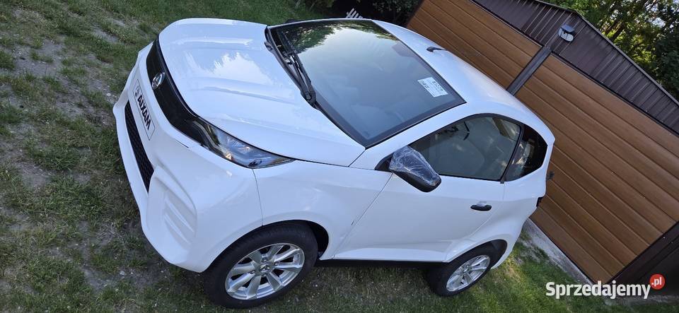 Aixam Ecity elektryczny microcar 2025 niski lakier metallic świętokrzyskie Ostrowce sprzedam
