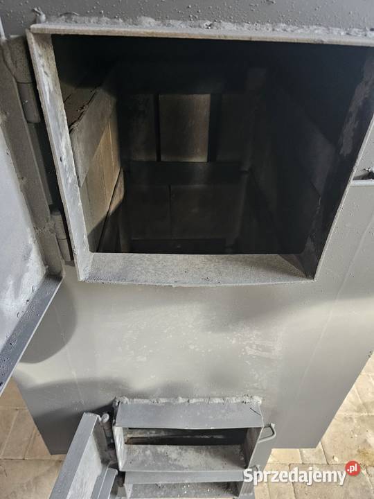 Piec nadmuchowy 29 kW tani sprawny idealny do Radomsko