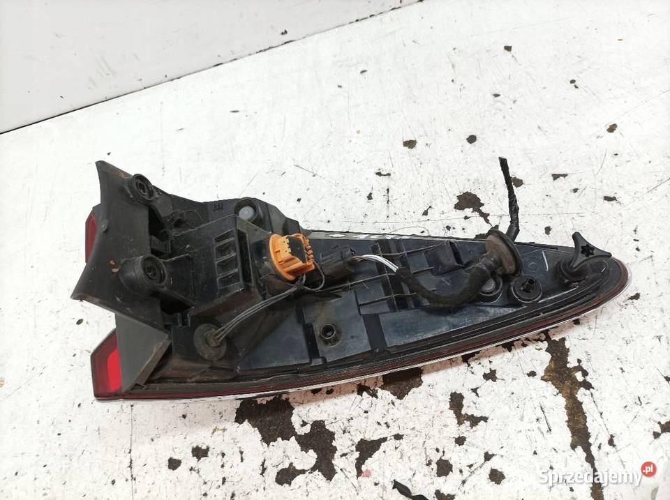 LAMPA TYŁ PRAWA EU 265508701R Renault Kadjar I osobowe