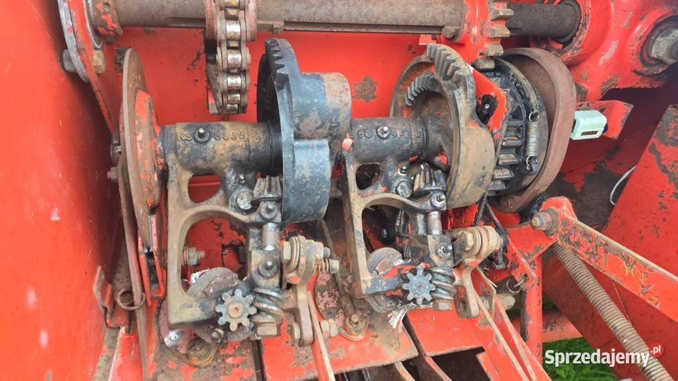 Prasa kostkująca Deutz Fahr HD 400 Szydłowiec