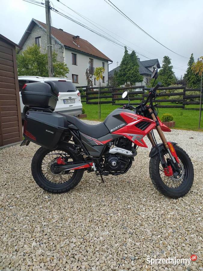 Motocykl Turystyczny Rok produkcji 2023