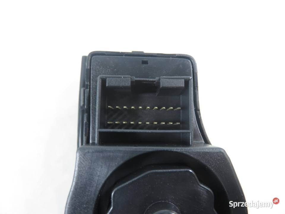 WŁĄCZNIK ŚWIATEŁ HYUNDAI i40 933003Z050 Czujniki i sterowniki świateł