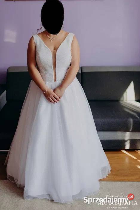 suknia ślubna biała kryształki wyciecia śląskie Zawiercie
