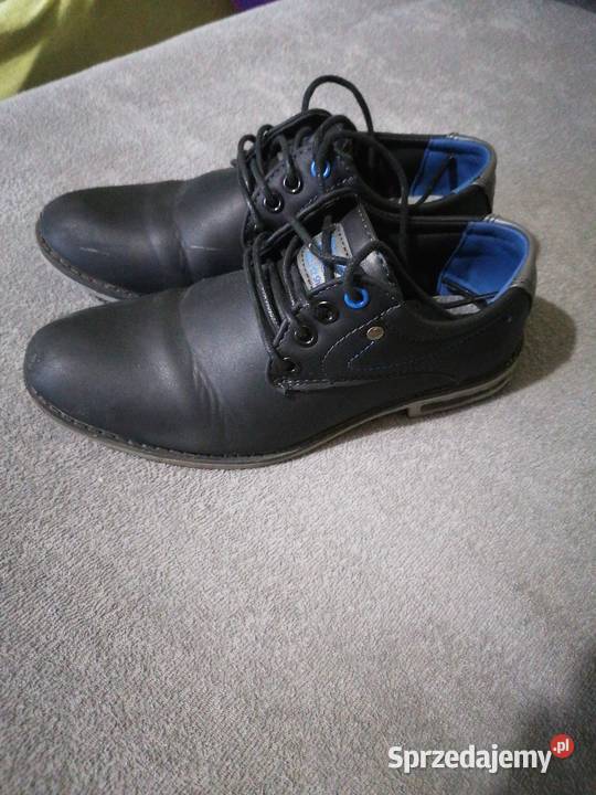 Buty dziecięce wizytowe komunijne r 34 Pozostałe wielkopolskie sprzedam